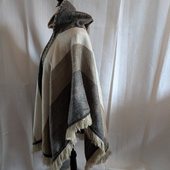Tresart Cache Alpaca Blend Hooded Open Front Poncho Cape Neutral One Size - Picture 3 of 13